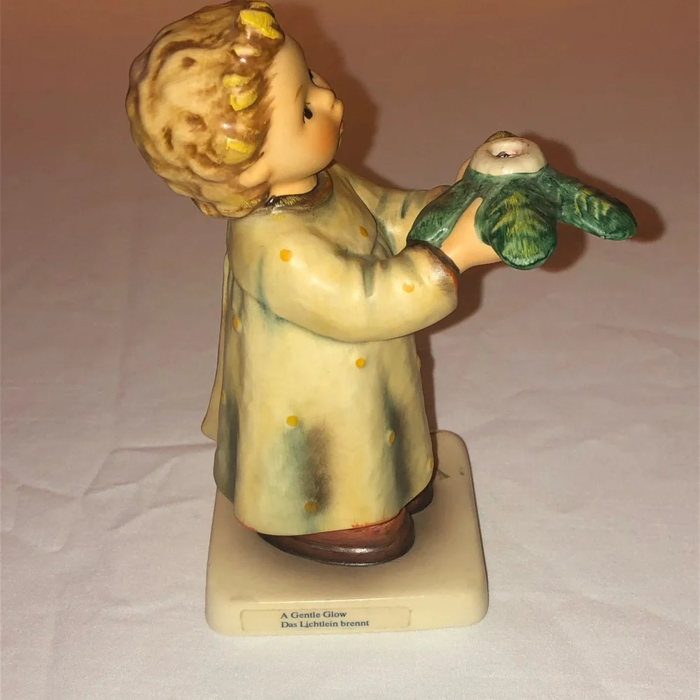 Hummel “A Gentle Glow” Ceramic Angel Candle Holder; Vintage; Christmas Decor - Picture 4 of 14